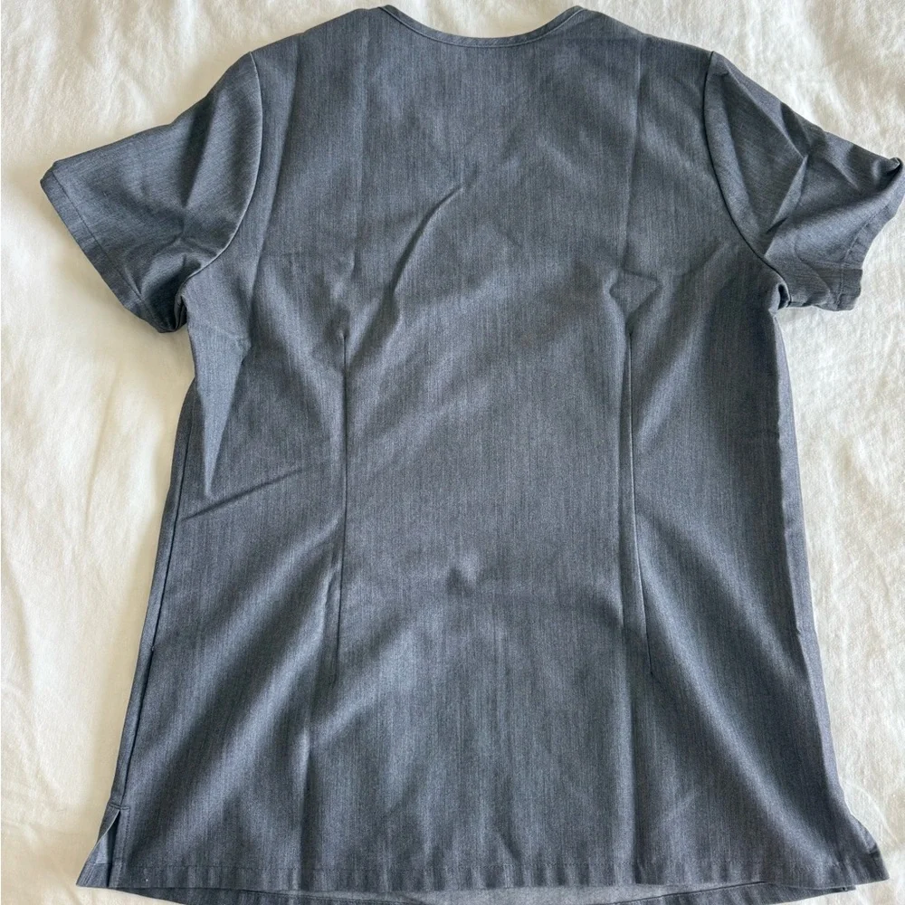 Figs Catarina One Pocket Scrub Top - Picture 2 of 3